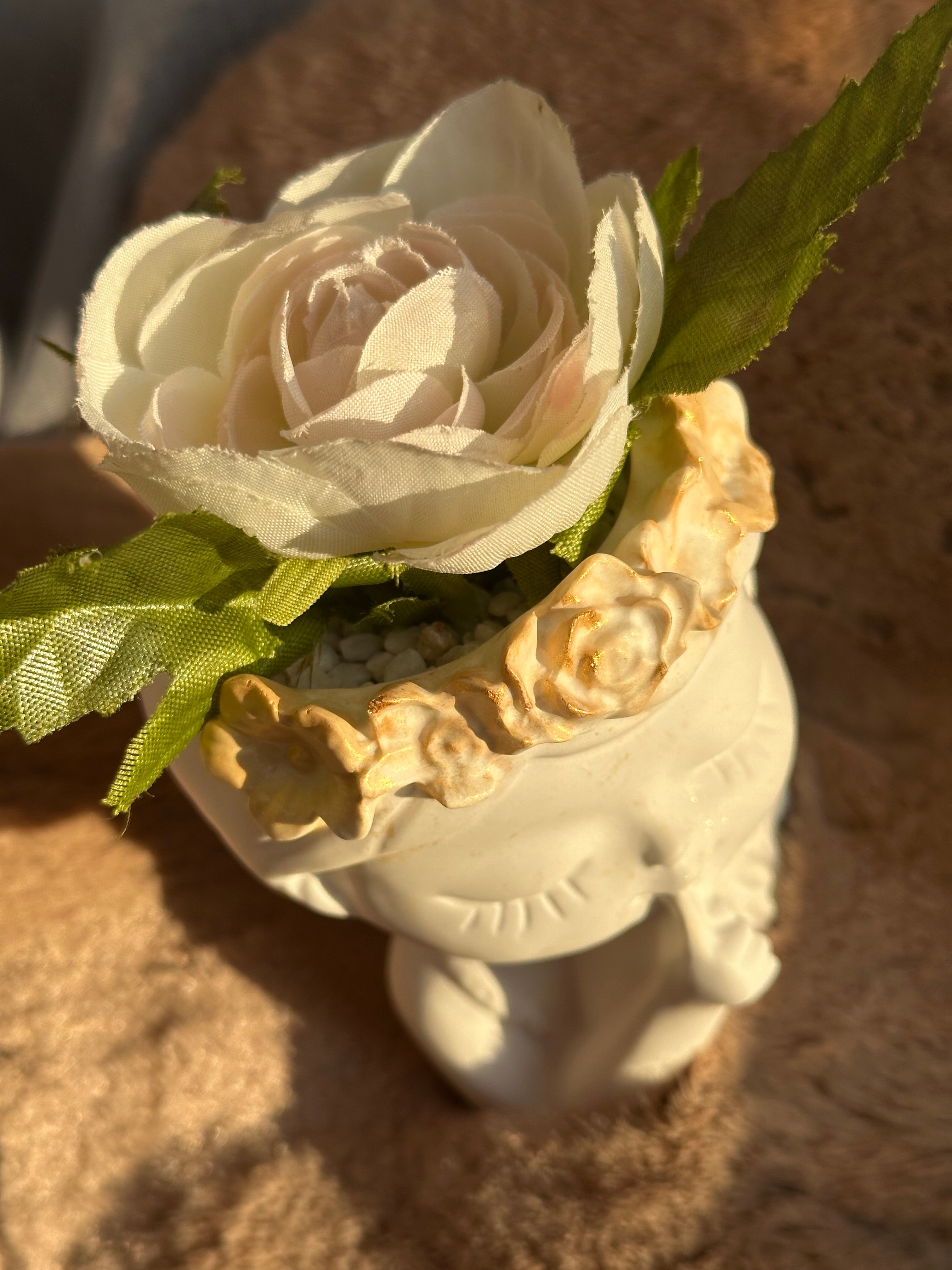 Keraflott Blumenmädchen