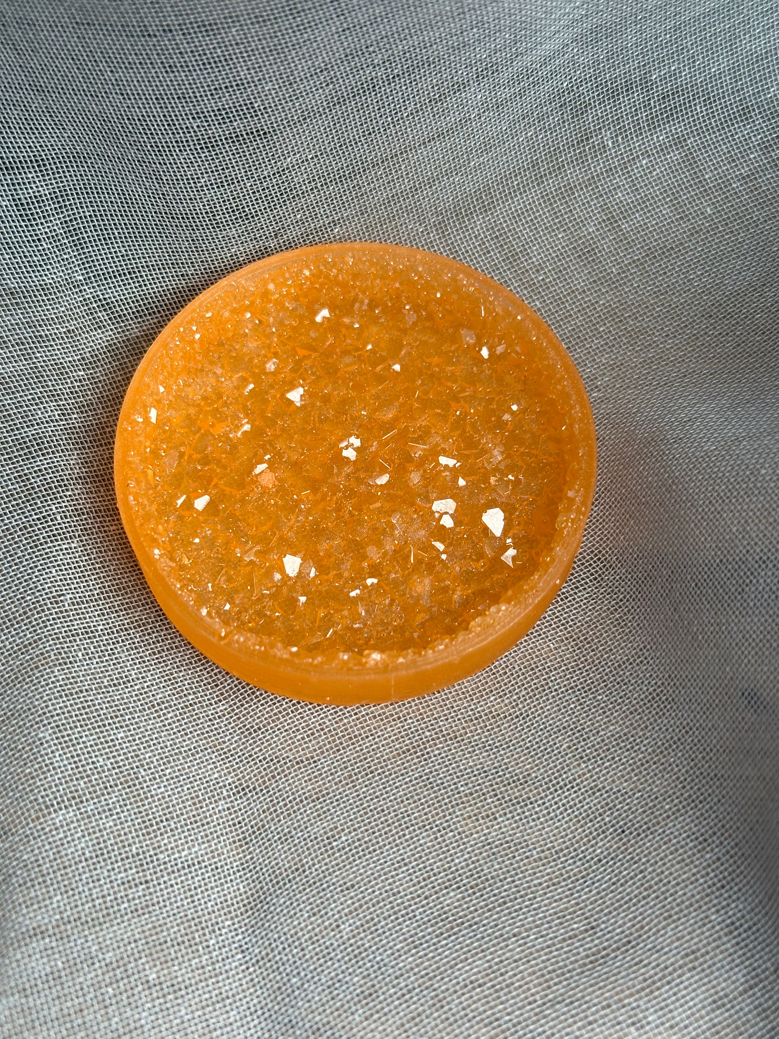 Glitzerschale aus Epoxidharz, verschiedene Farben