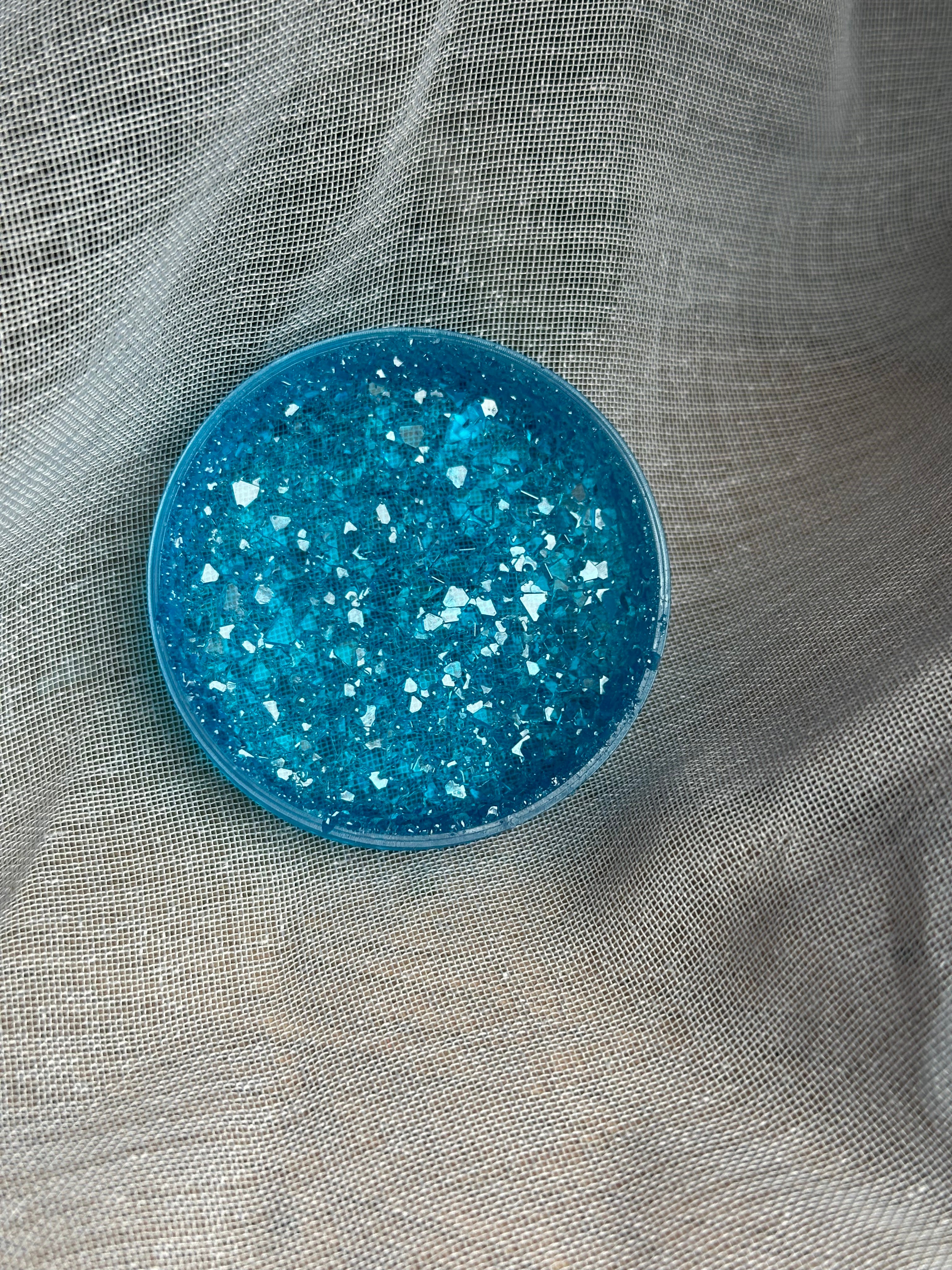 Glitzerschale aus Epoxidharz, verschiedene Farben